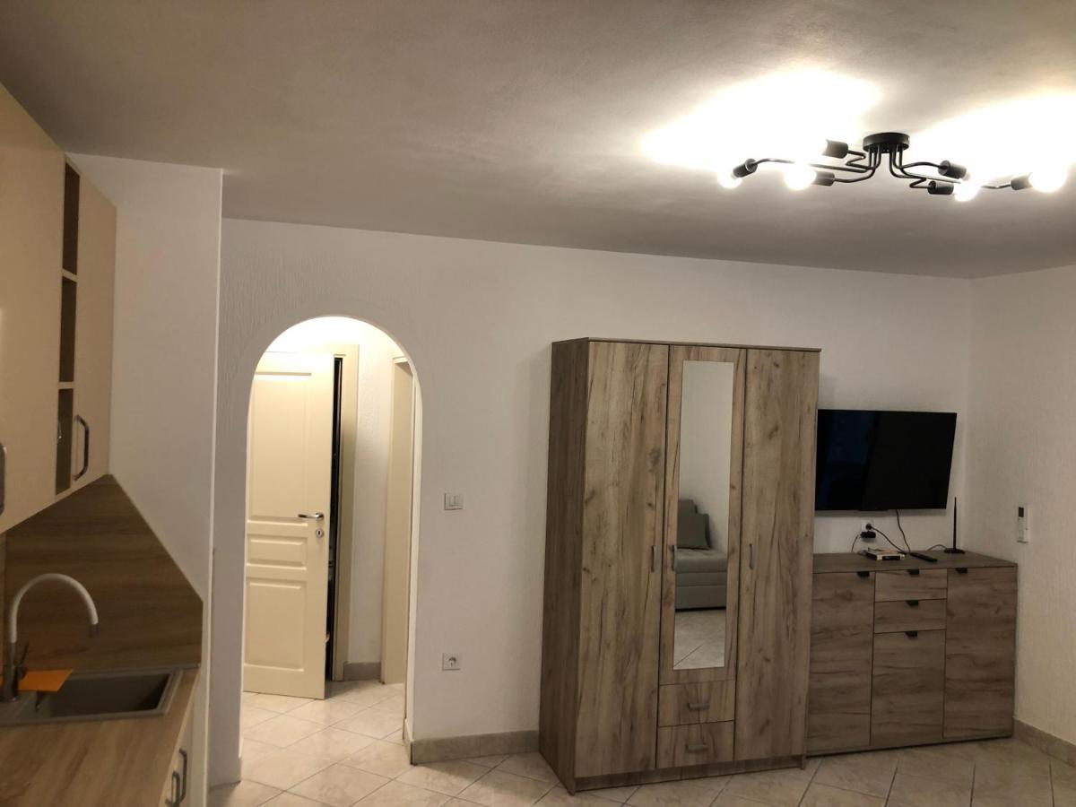 Apartmani Lime Petrovac Extérieur photo