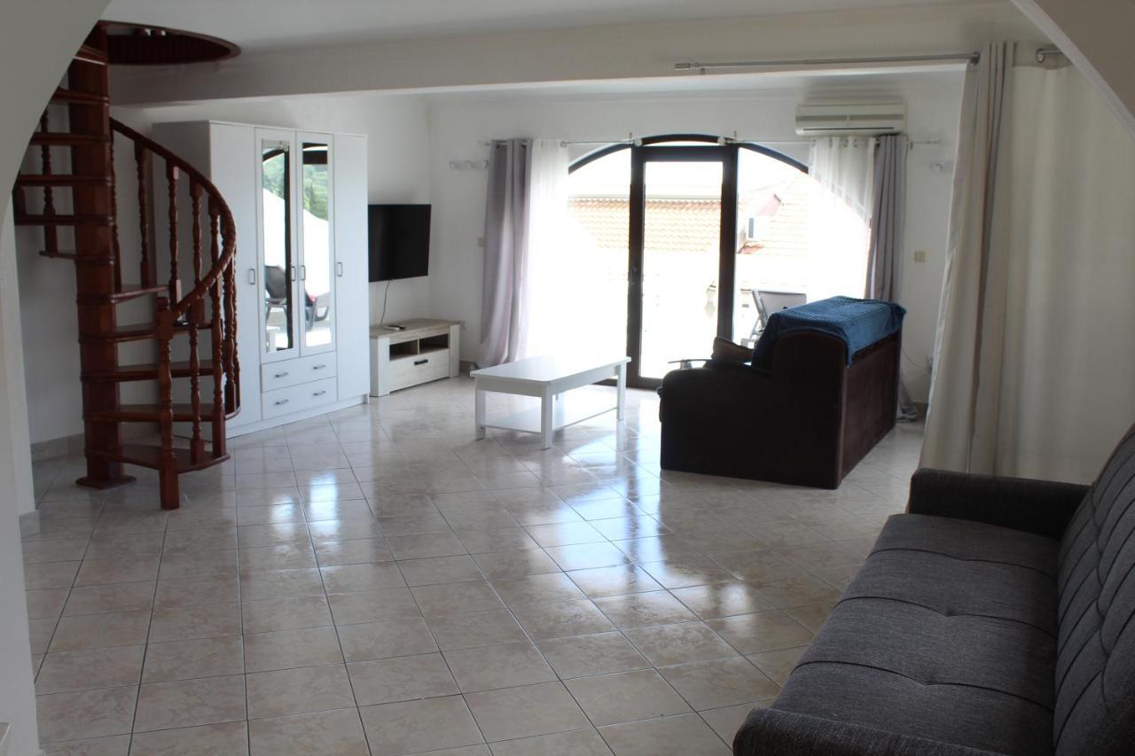 Apartmani Lime Petrovac Extérieur photo